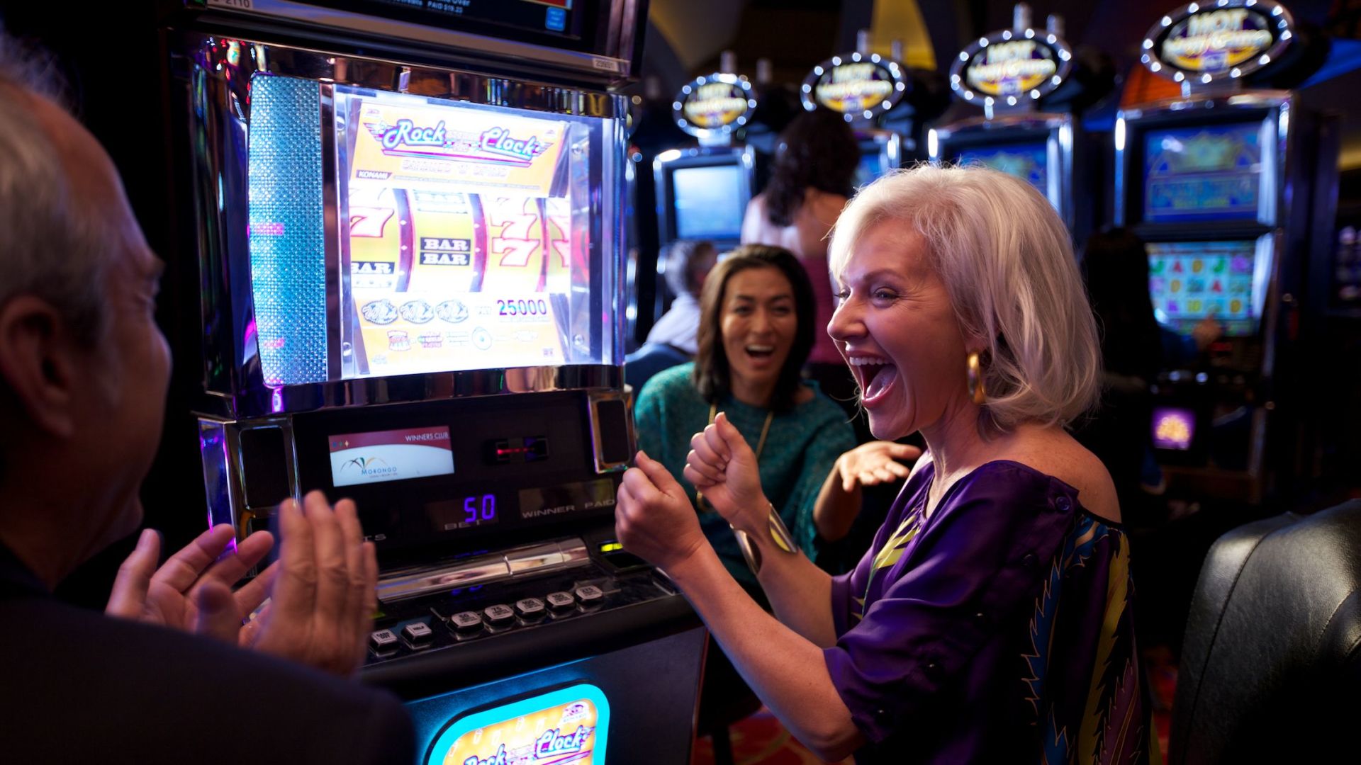 Older lady winning big at Morongo Casino Slots